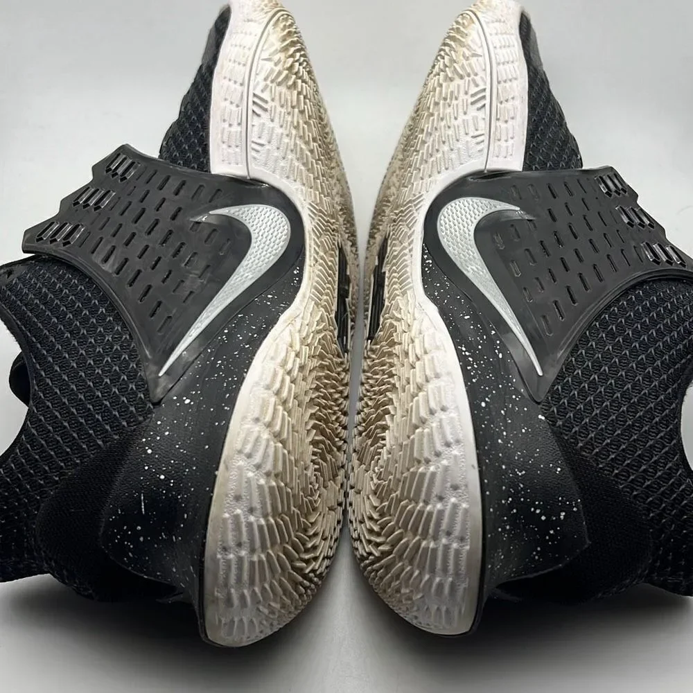 Nike Kyrie Low‎ 2 'Black Metallic Silver’ ”AV6337-003”'- Men 10.5
